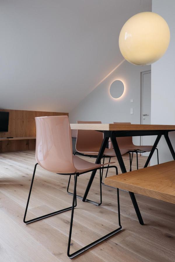Hell Apartment *